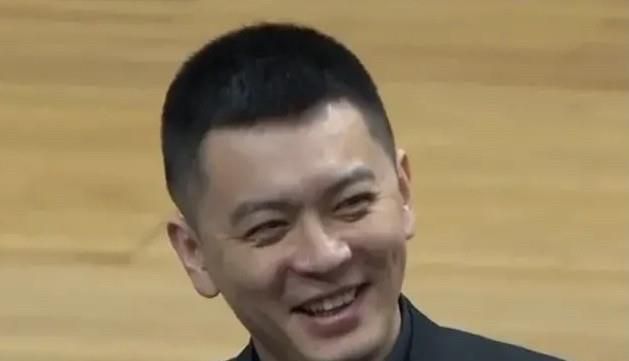 伊人久久大香线蕉综合热线
