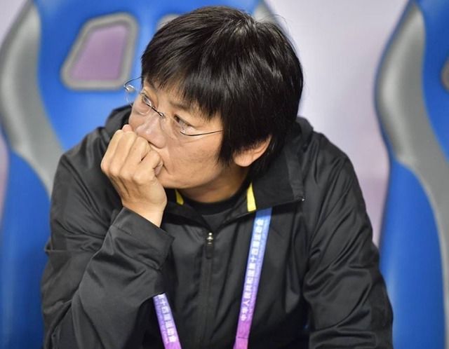 伊人久久大香线蕉综合热线